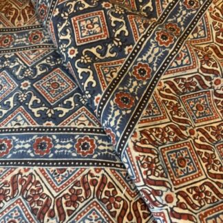 Ajrak bedspread in fine cotton